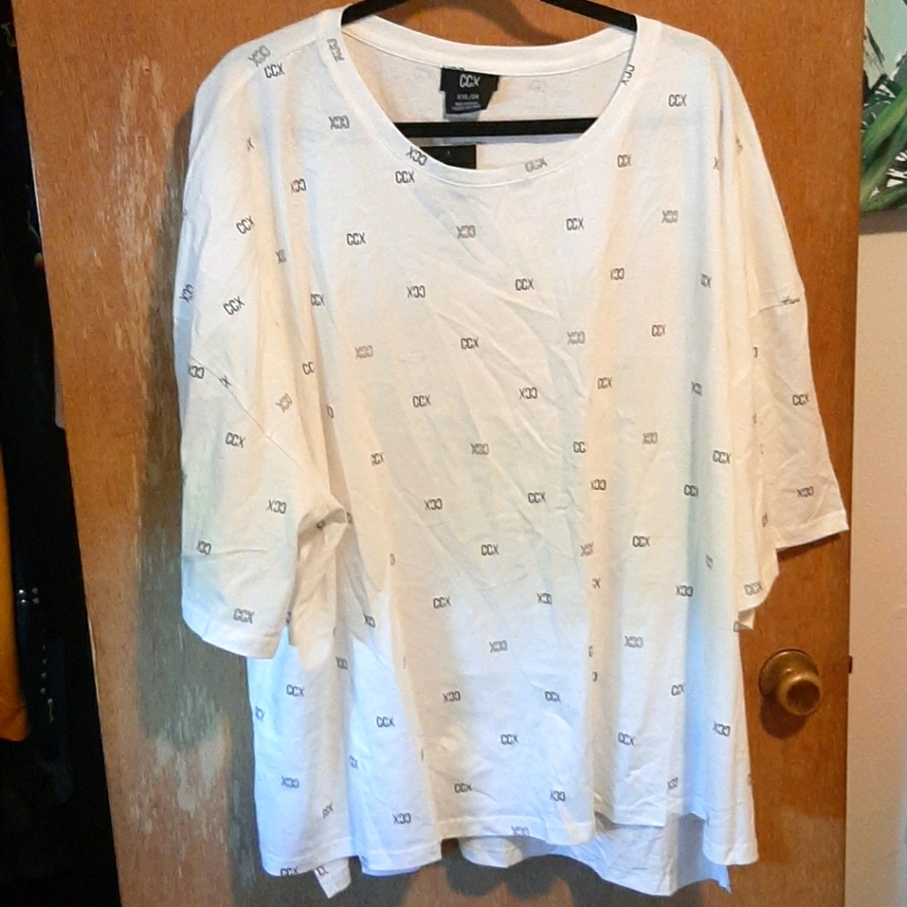 City Chic white active shirt